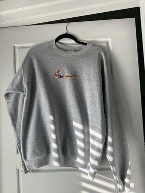 Hanes EcoSmart Light Gray Crewneck Sweatshirt